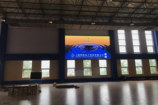 浙江溫州協(xié)和P4LED顯示屏項(xiàng)目由上海智彩科技設(shè)計、安裝